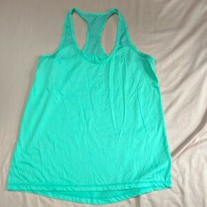 Xersion Green Sleeveless Relaxed Tank Top
